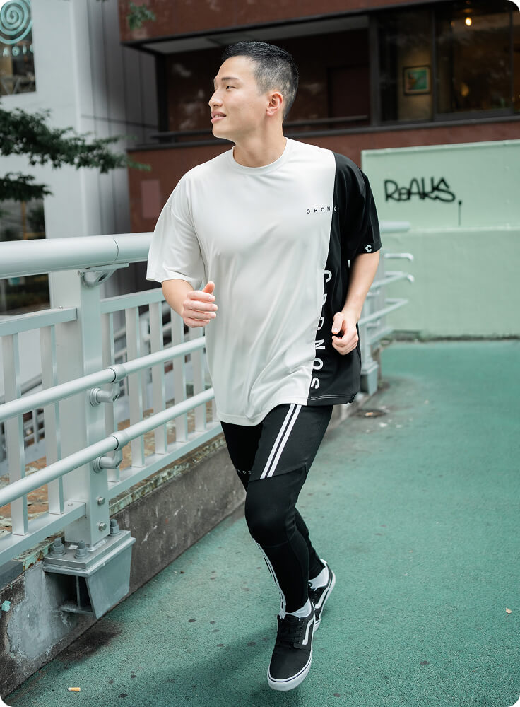 トレーナーの写真